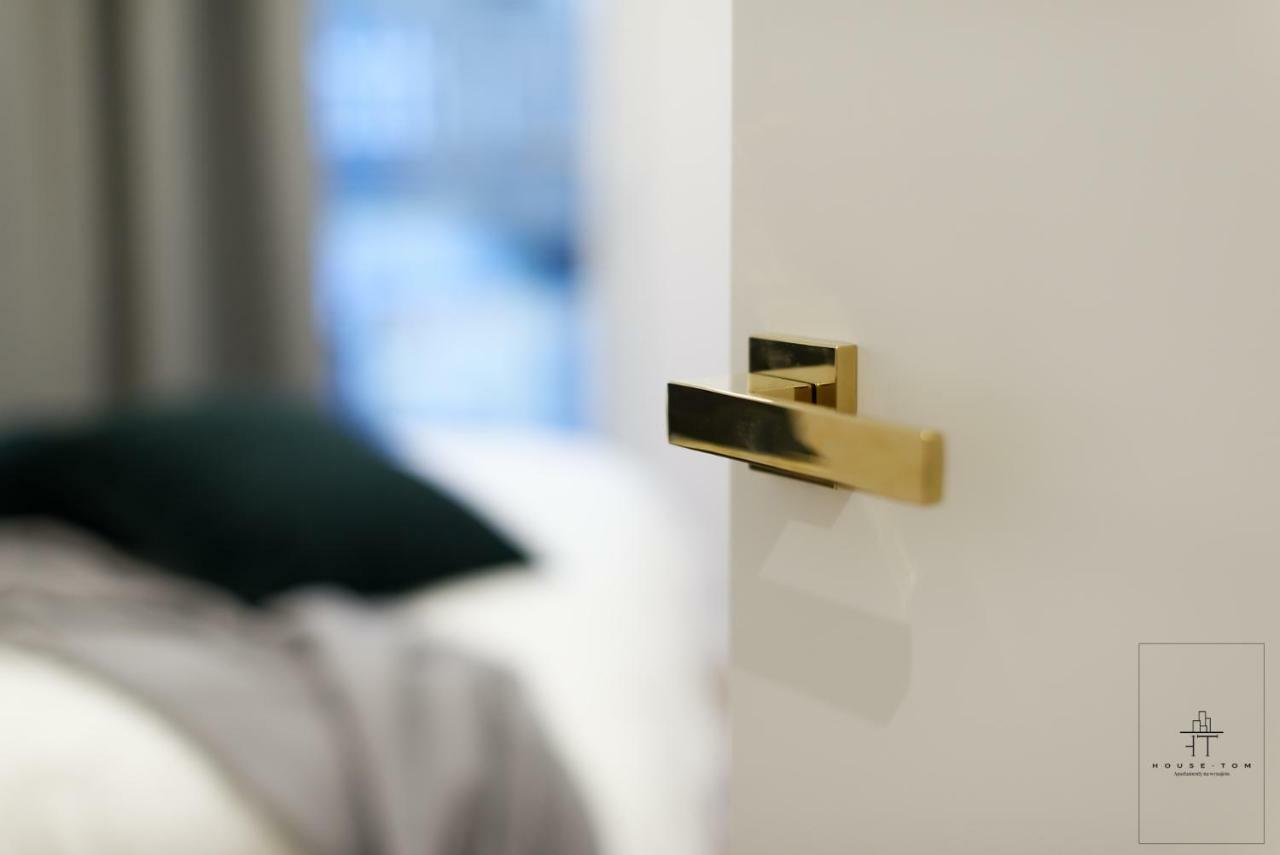 Apartament Delux Poznan Bagian luar foto